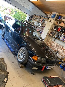 Bmw e36 323ti - 4