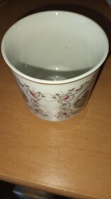 Starý karlovarský porcelán  značeno . Josefína Loučky - 4