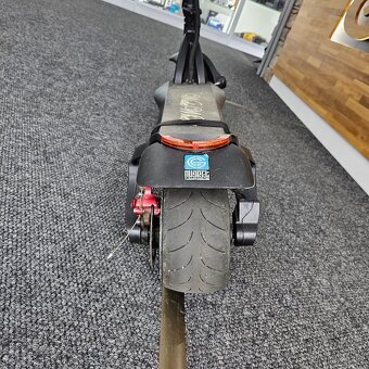 Elektrokoloběžka Wide Wheel - 4