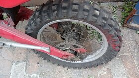 Gilera RC 125 mám kola, rám a výfuk - 4