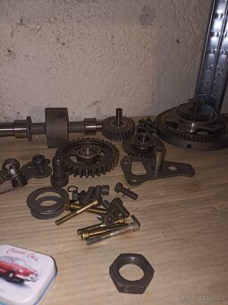 Predám motor Apríla Tuono,Rsv 1000RR - 4