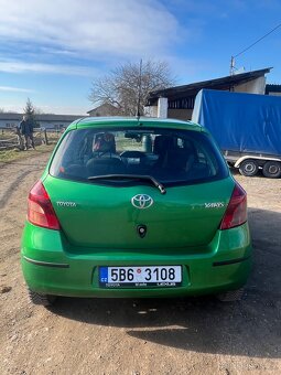 Toyota Yaris 1.0. VVT-I - 4