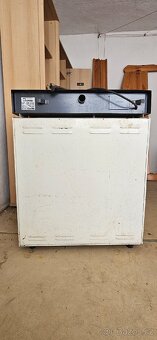 Laboratorní komora Premed KBC G 100 / 250 - 4