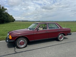 Mercedes W123 300D piano TOP STAV - 4