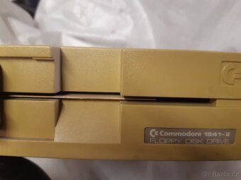 Retro počítač Commodore 64 - 4