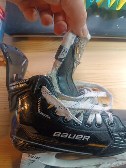 Brusle Bauer M5 PRO velikost 2.5 D - 4