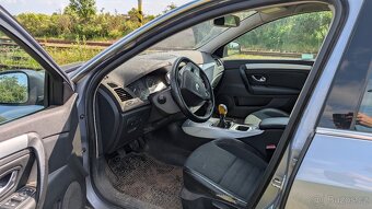 Renault Laguna 3 Dynamique (M9R) - 4