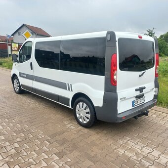 OPEL VIVARO 2.0CDTI LONG BUS 9 MÍST R.V.2007 - 4