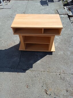 Stolek pod tv - 4