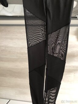 Dámské elegantní legíny se síťovinou vel.M - 4