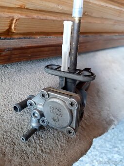 palivový kohout Bandit 1200 - 4