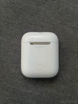 AirPods 2.generace - 4