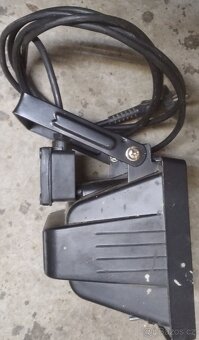 Prodám halogenový reflektor/halogenové svítidlo 500 w - 4