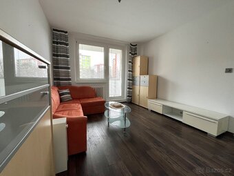 PRONÁJEM BYTU 1+1 v Otrokovicích - 4