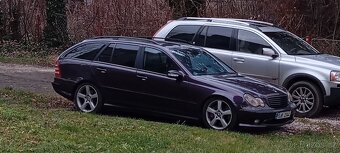 Mercedes-Benz C32 AMG Kompressor - 4