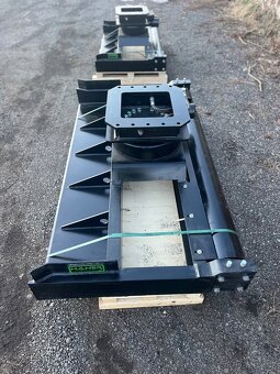 Rovnací rám na bagr 6-10t - 4