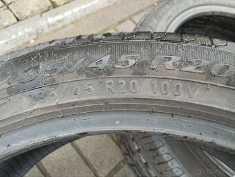 Letní pneu 235/40 R20 - 4
