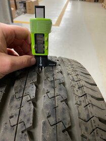 235/65 R16 C Pirelli Chrono - nejetá - 4