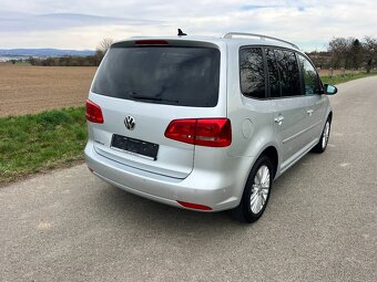 ►VW TOURAN 1.6 TDI 77KW CUP NAVI-KAMERA-TAŽNÉ-ASIST - 4