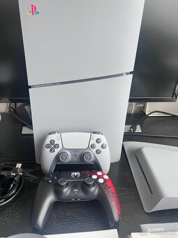 PS5 Slim 30Th Anniversary limitovaná edice - 4