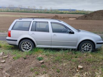 Volkswagen golf - 4