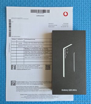 Samsung Galaxy S25 Ultra 256GB černý NOVÝ NEROZBALENÝ - 4
