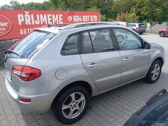 RENAULT KOLEOS SUV 4WD 2,0 dci NAVI,xenon.. - 4