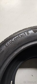 245/45/18 Continental EcoContact6, DOT 2922, 6.6mm. - 4