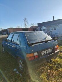 ŠKODA FAVORIT 135L - 4