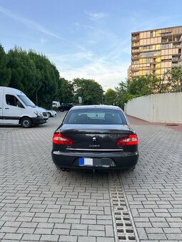 Škoda Superb - 4