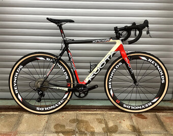 NOVÝ karbonový rám GRAVEL/CX KUOTA CROSS, cena 8500Kč - 4