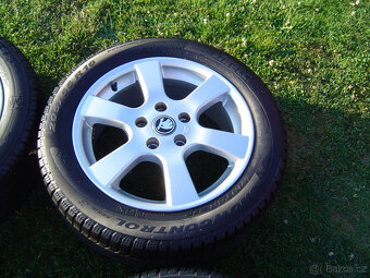 4XZIMNÍ HLINÍKOVÁ KOLA ŠKODA OCTAVIA III,II 205/55 R16 .TOP. - 4