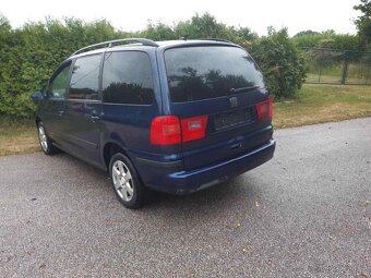 Seat Alhambra 1.9 tdi Sport 4X4-85 kw -rok 2010- serviska - 4