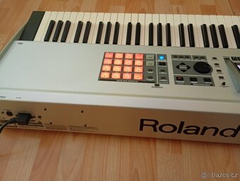 Roland fantom x8 - 4