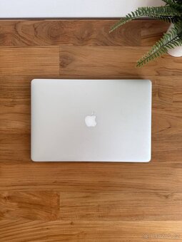 MacBook Pro 15 i7 16/1tb - 4