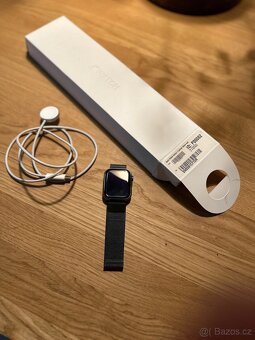 Apple Watch Series 7 Nerezová Ocel 45 mm - 4