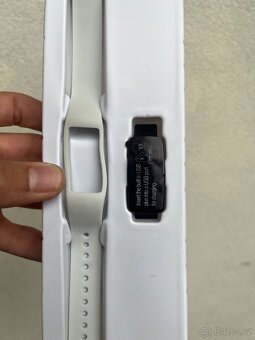 Fitness náramek GRV 8 - 4