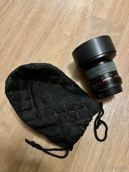 Samyang 14mm, f2.8 - 4