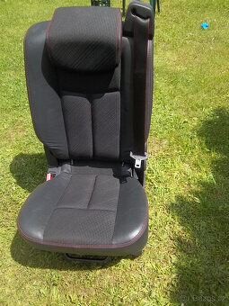Renault Espace IV. rv. 2009-2015 sedadla do 2.a 3. řady - 4