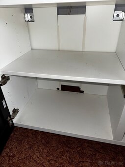 Televizní stolek BESTÅ ikea - 4