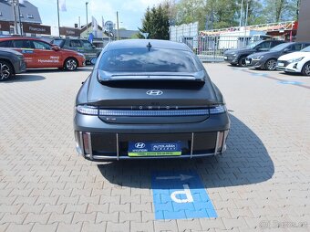 Hyundai IONIQ 6 77kWh 4x4 PREMIUM PANORAMA DPH ZÁRUKA - 4