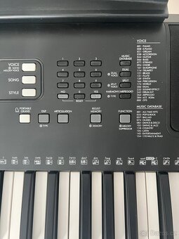 Klávesy Yamaha PSR-E373 - 4