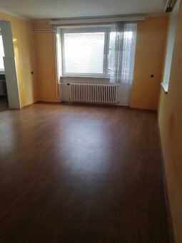 KOMERČNÍ PROSTOR 272m2 - budova k podnikání i bydleníi - 4