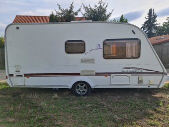 Karavan,Swift Celeste 15/2 délka 6,40m ,rok 2005 - 4