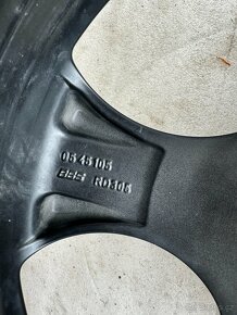 Prodám originální alu disk VW golf GTI 18" 1K0 601 025AN - 4