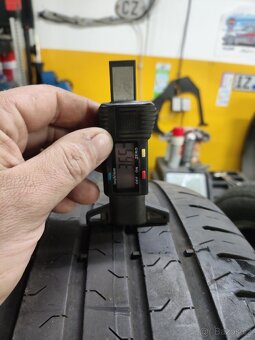 Letní pneu 2ks 235/60/18 - 4