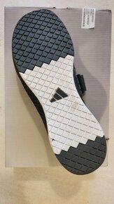 Boty na cvičení Adidas 46 - 4