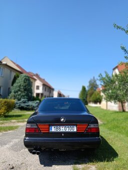 Prodám Mercedes-Benz W124 200D s manuální převodovkou - 4