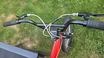 BMX kolo Mongoose - 4