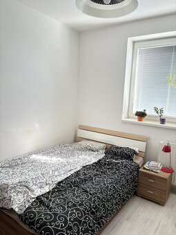 Pronájem bytu 2+kk, 42m², Včelná - 4
